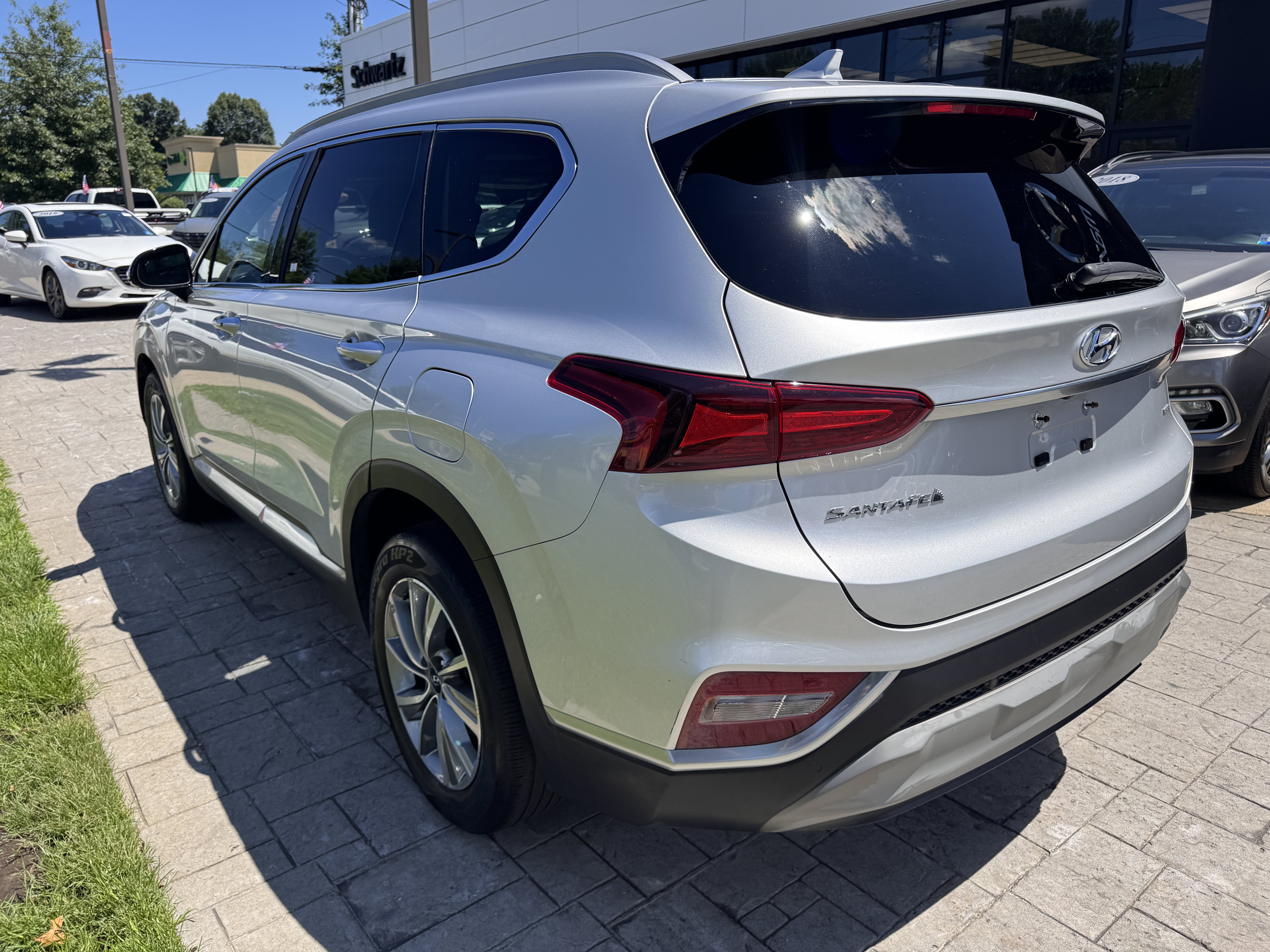Used 2019 Hyundai Santa Fe AWD image 6