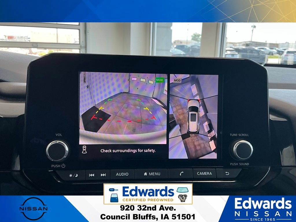 Used 2025 Nissan Pathfinder Rock Creek AWD/4WD image 30