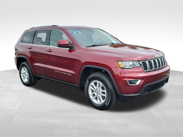 Used 2018 Jeep Grand Cherokee Laredo AWD/4WD image 7