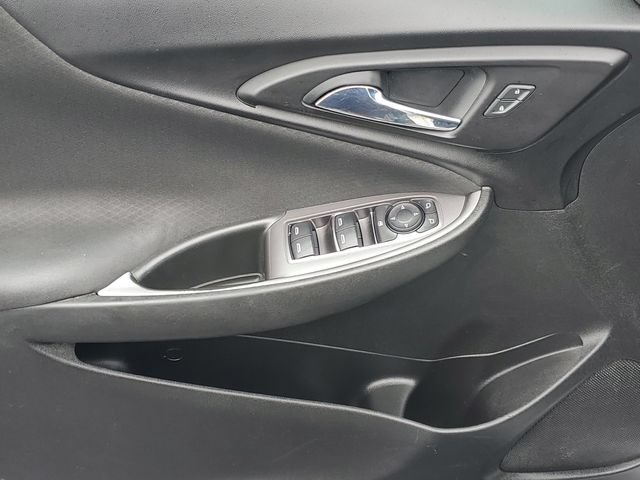 Used 2020 Chevrolet Malibu LS FWD image 13