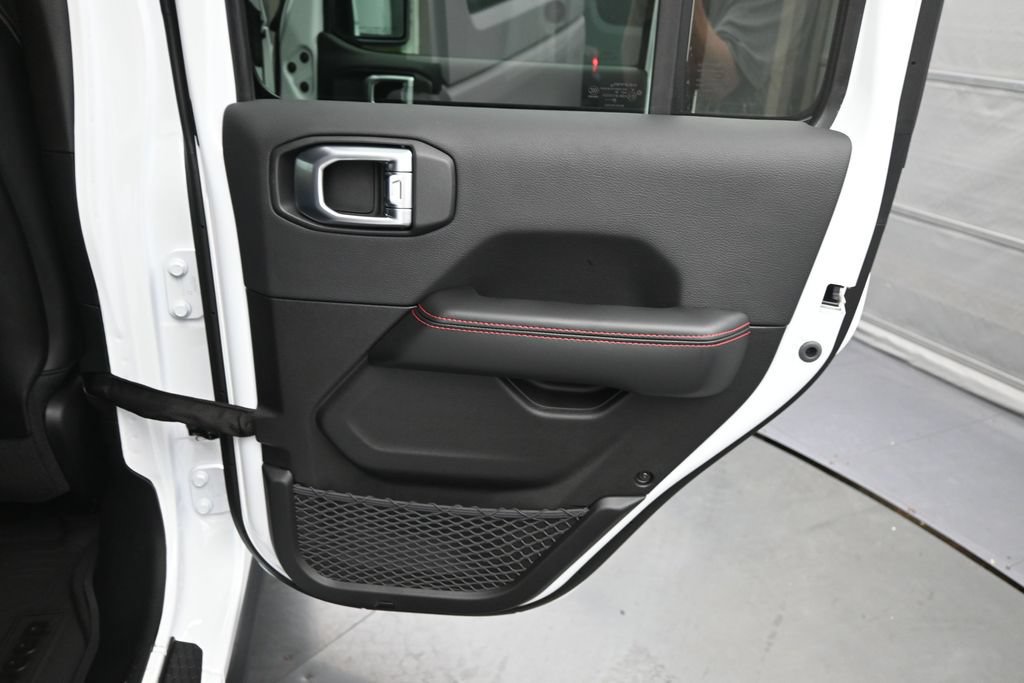 New 2027 Jeep Wrangler Unlimited Rubicon AWD/4WD image 14
