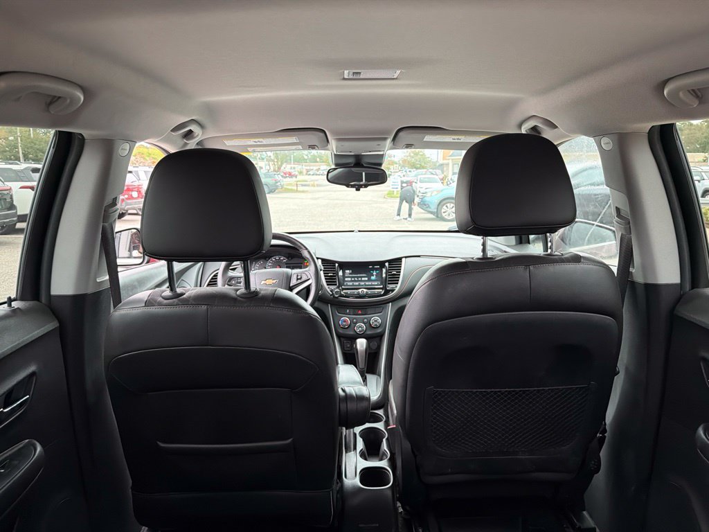 Used 2017 Chevrolet Trax LT w/ Driver Confidence Package FWD image 10