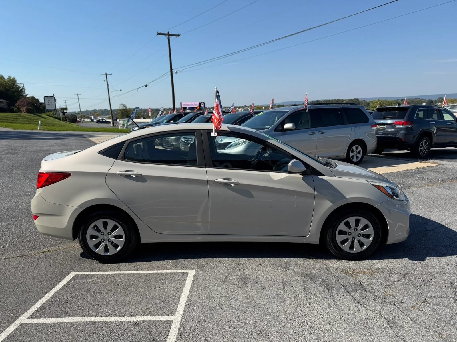 Used 2016 Hyundai Accent SE FWD image 6