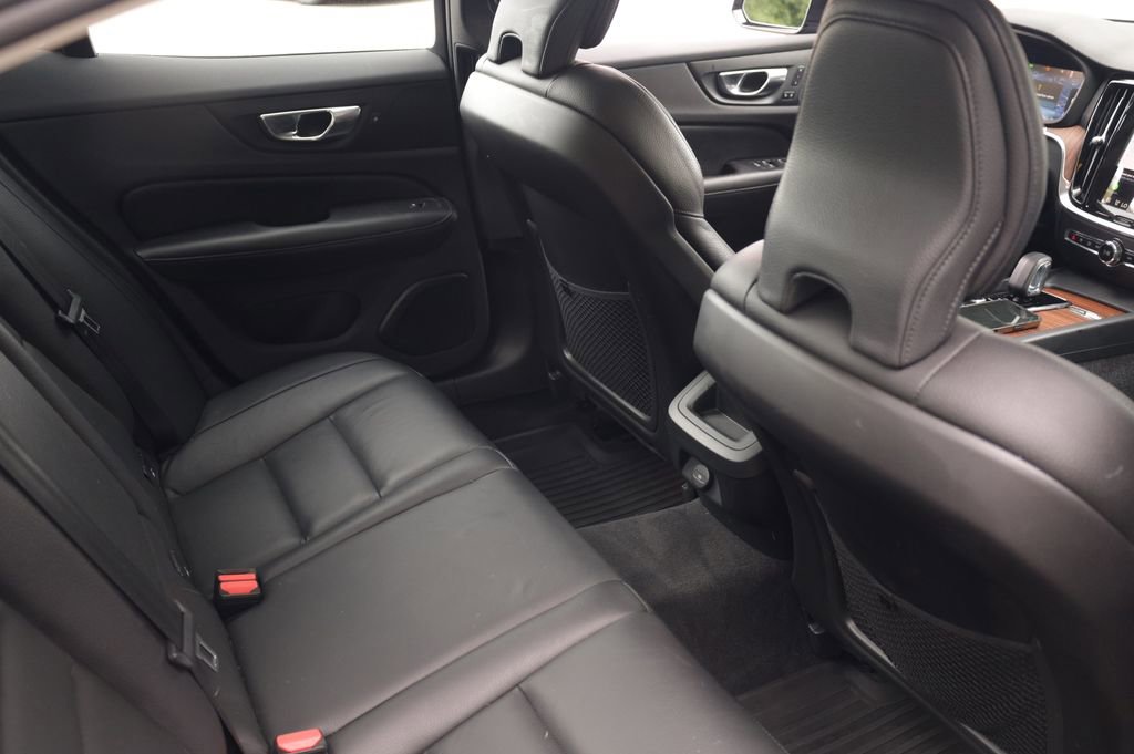 Used 2023 Volvo S60 B5 Plus w/ Climate Package FWD image 28