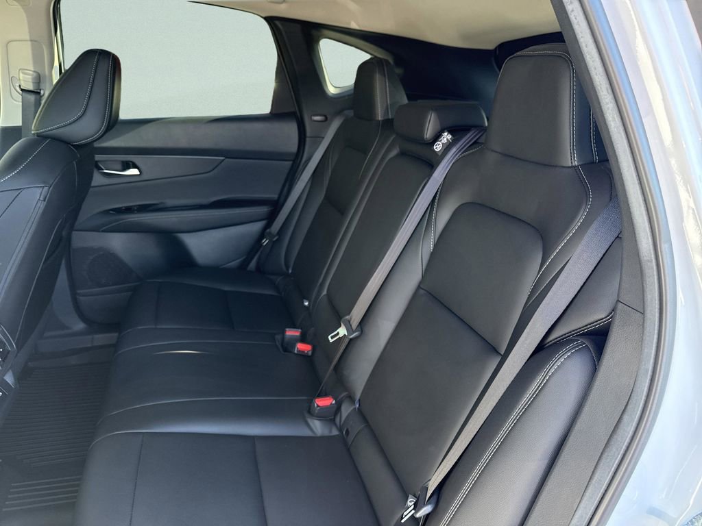 Used 2025 Nissan Murano SV image 30