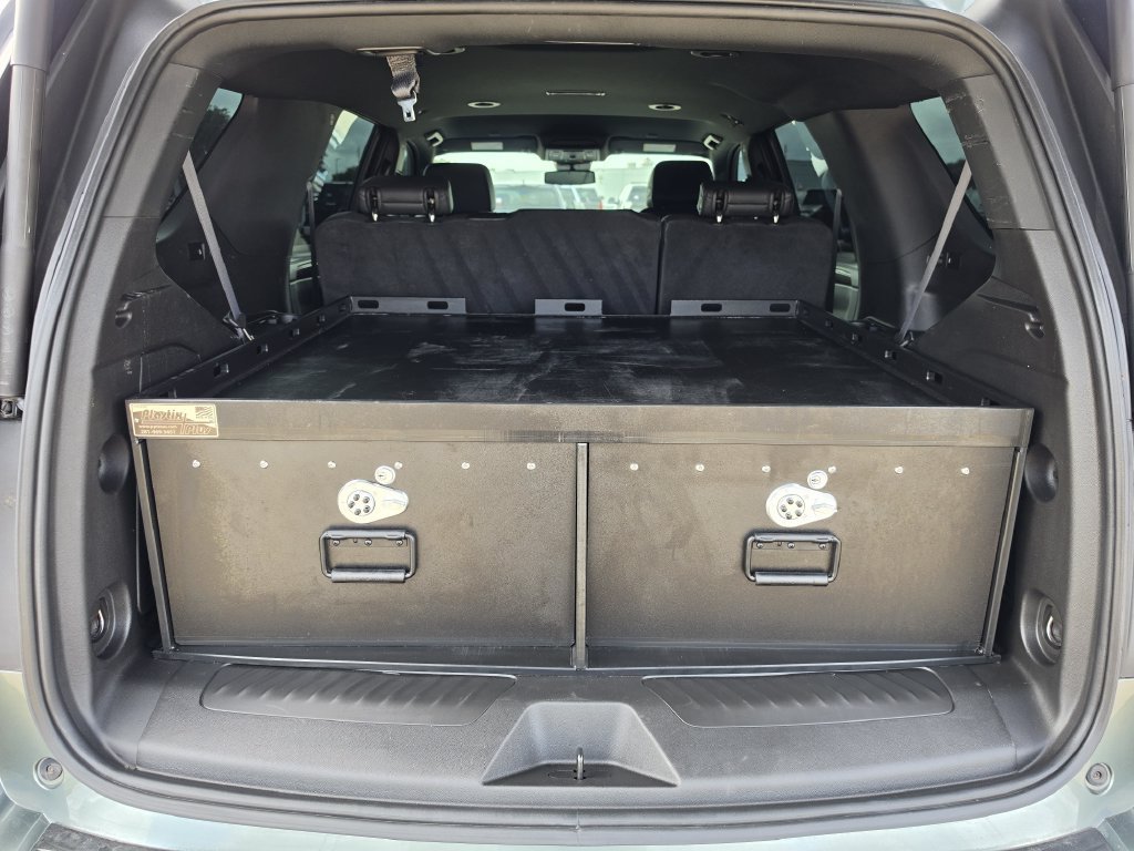 Used 2024 Chevrolet Tahoe LT RWD image 29