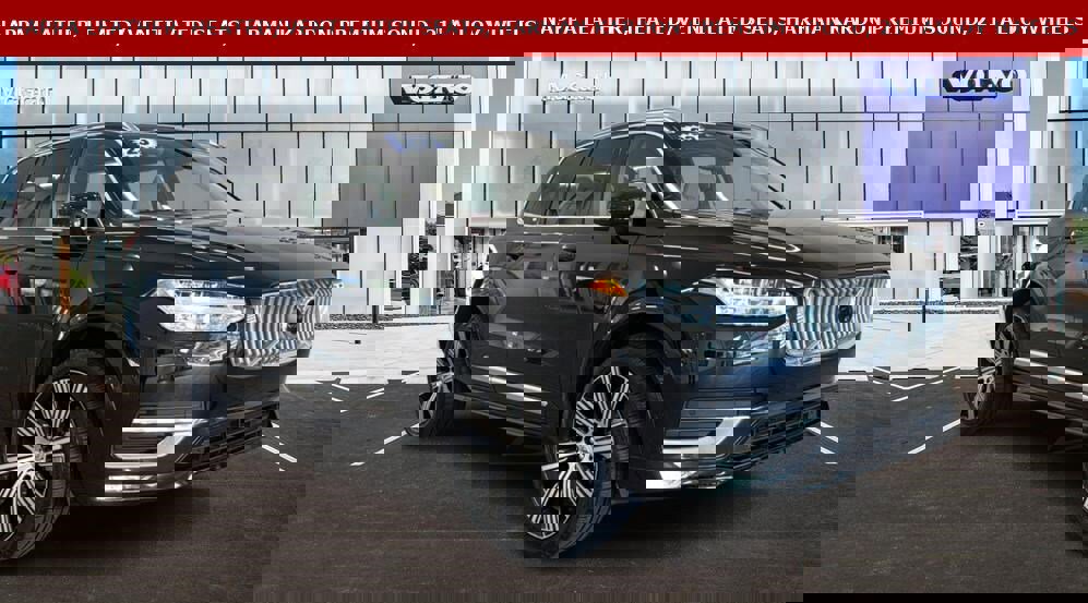 Used 2023 Volvo XC90 B6 Ultimate w/ Protection Package Premier