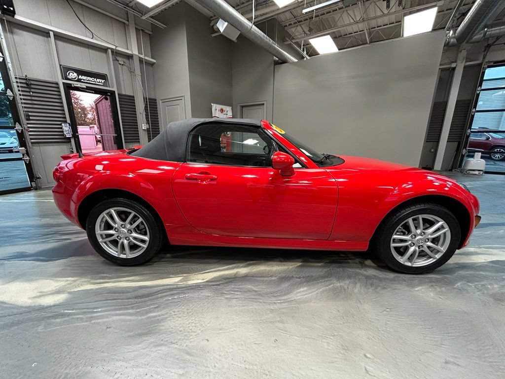 Used 2012 MAZDA MX-5 Miata Sport w/ Convenience Pkg RWD image 22