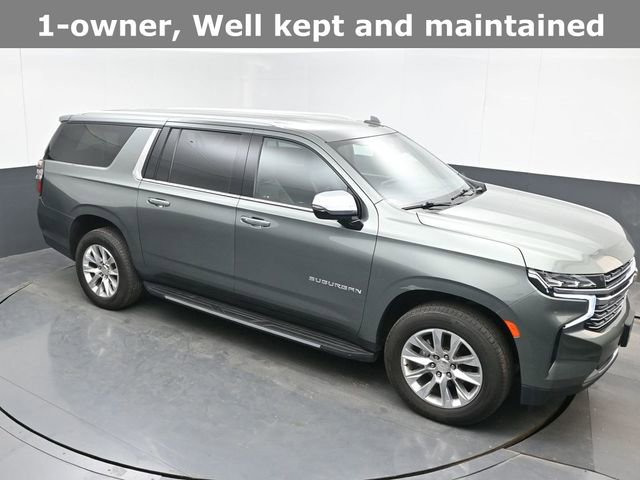 Used 2023 Chevrolet Suburban Premier image 1