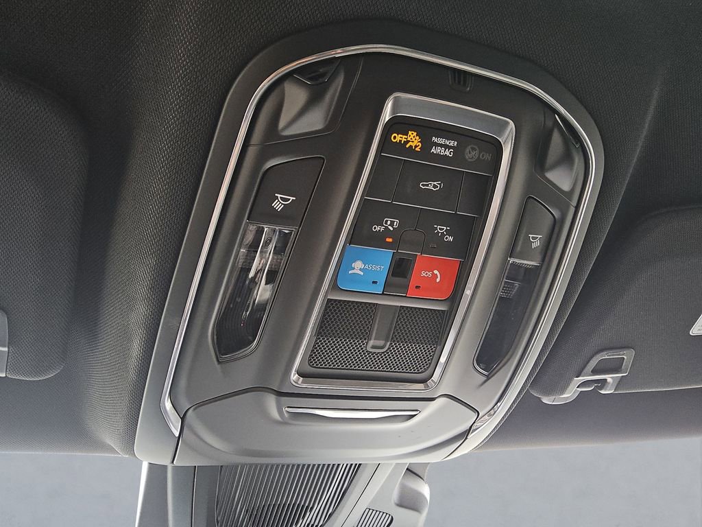 Used 2024 Dodge Charger R/T Scat Pack w/ Plus Group image 29