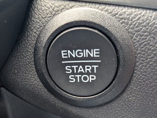 Used 2025 Ford Escape Active image 23