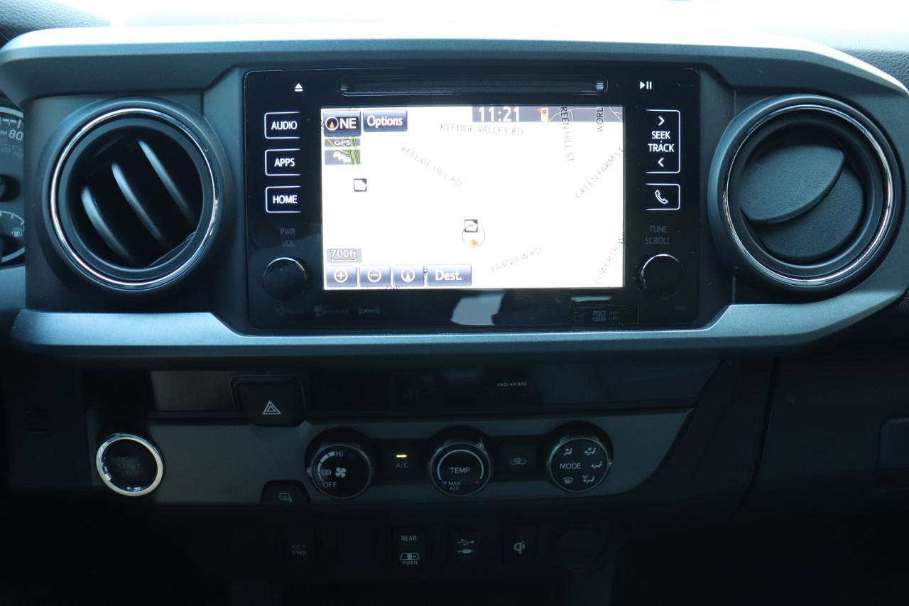 Used 2018 Toyota Tacoma TRD Sport image 53