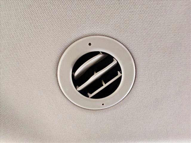 Used 2015 Chevrolet Tahoe LT RWD image 17