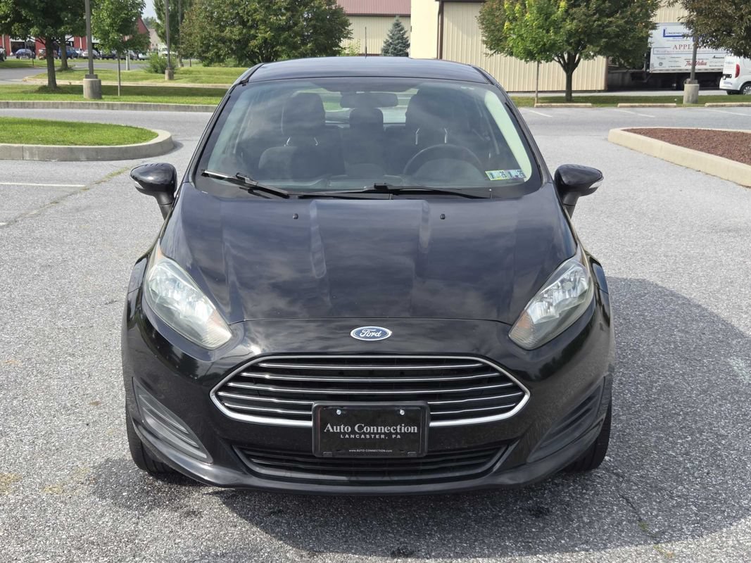 Used 2016 Ford Fiesta SE FWD image 3