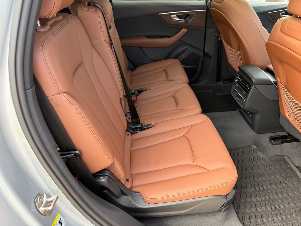 New 2026 Audi Q7 2.0T Premium Plus AWD/4WD image 11