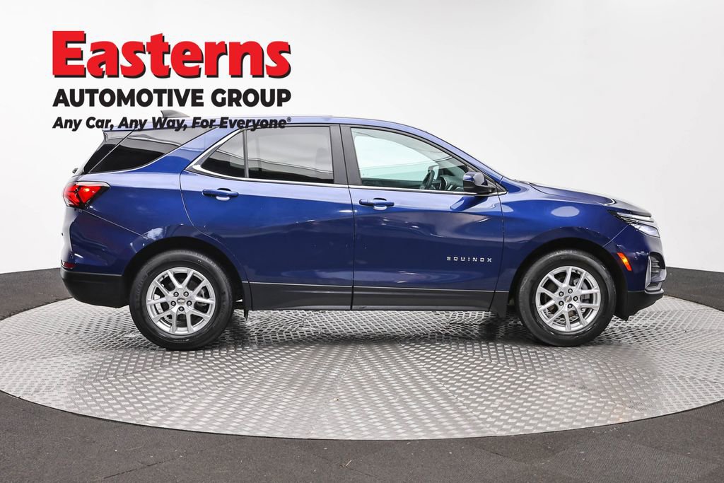 Used 2022 Chevrolet Equinox LT FWD image 4
