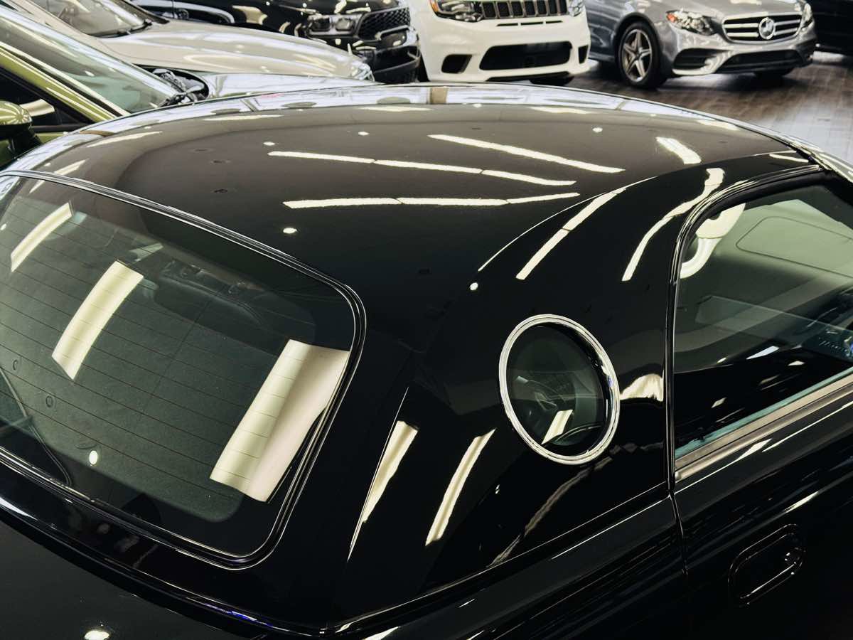 Used 2002 Ford Thunderbird Deluxe image 19