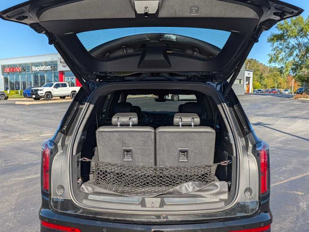 Used 2024 Cadillac XT6 Sport w/ Technology Package AWD/4WD image 24