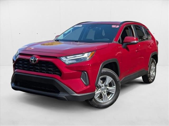 Used 2023 Toyota RAV4 XLE video 1