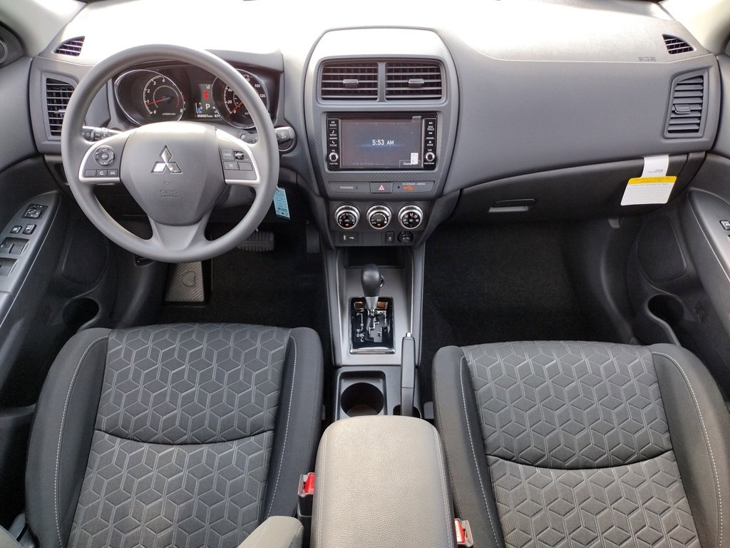 New 2025 Mitsubishi Outlander Sport ES image 2