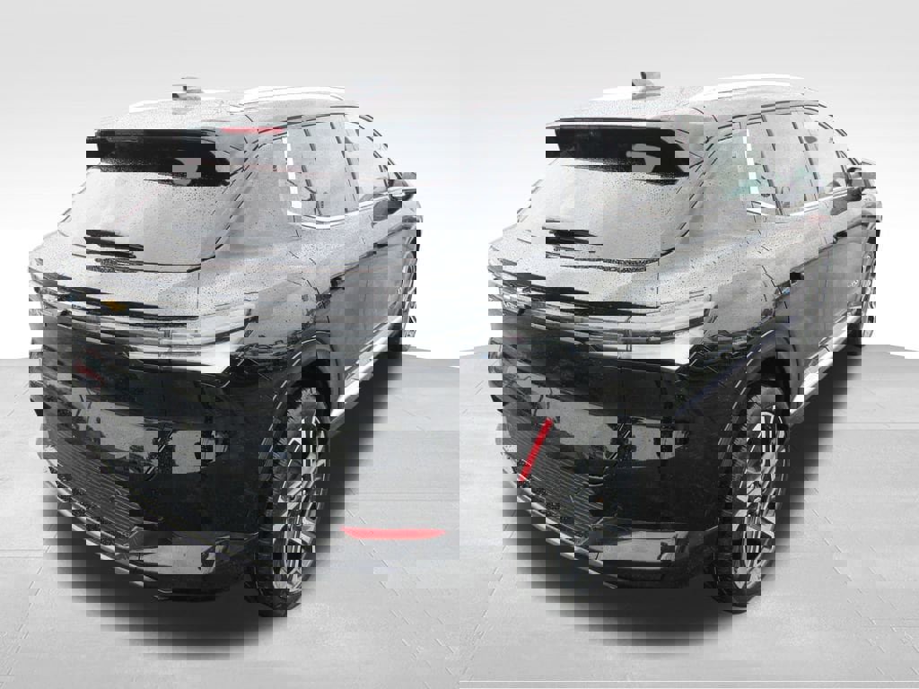 New 2026 Chevrolet Equinox EV LT w/ Convenience Package II AWD/4WD image 6