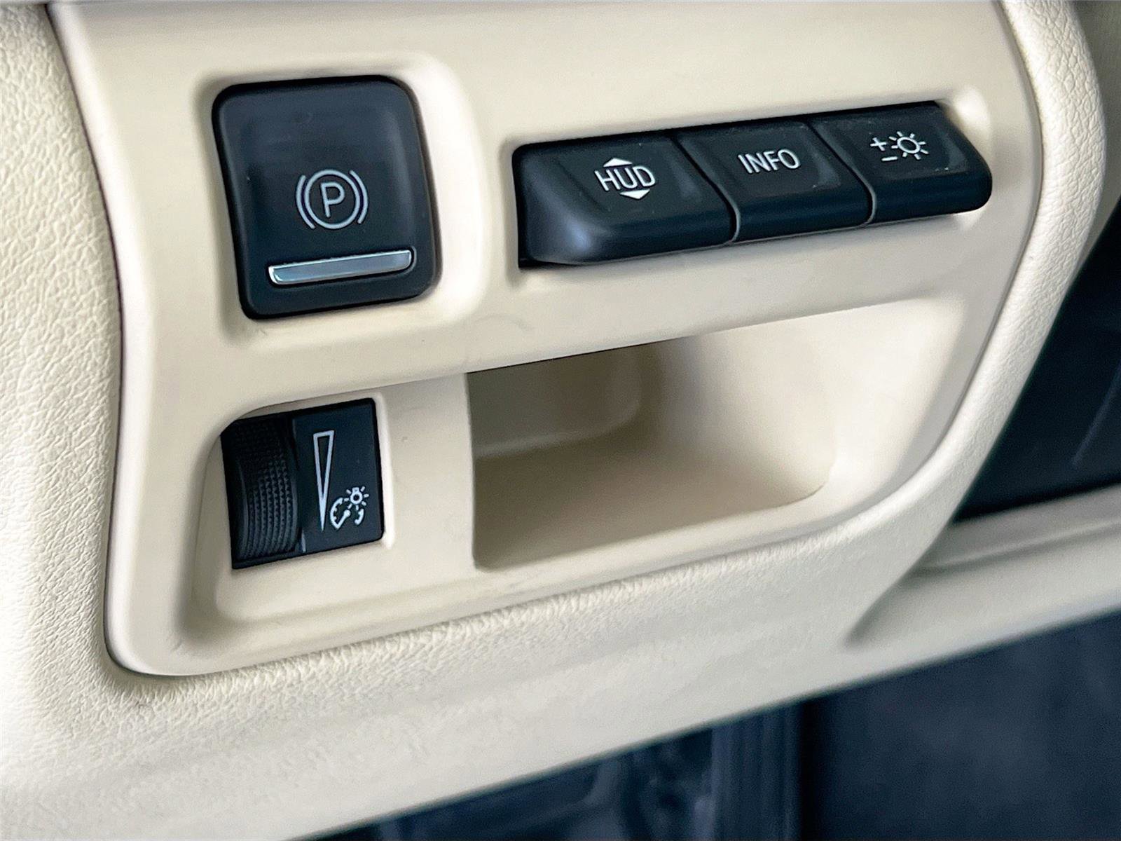 Used 2020 Cadillac CT5 Premium Luxury image 15