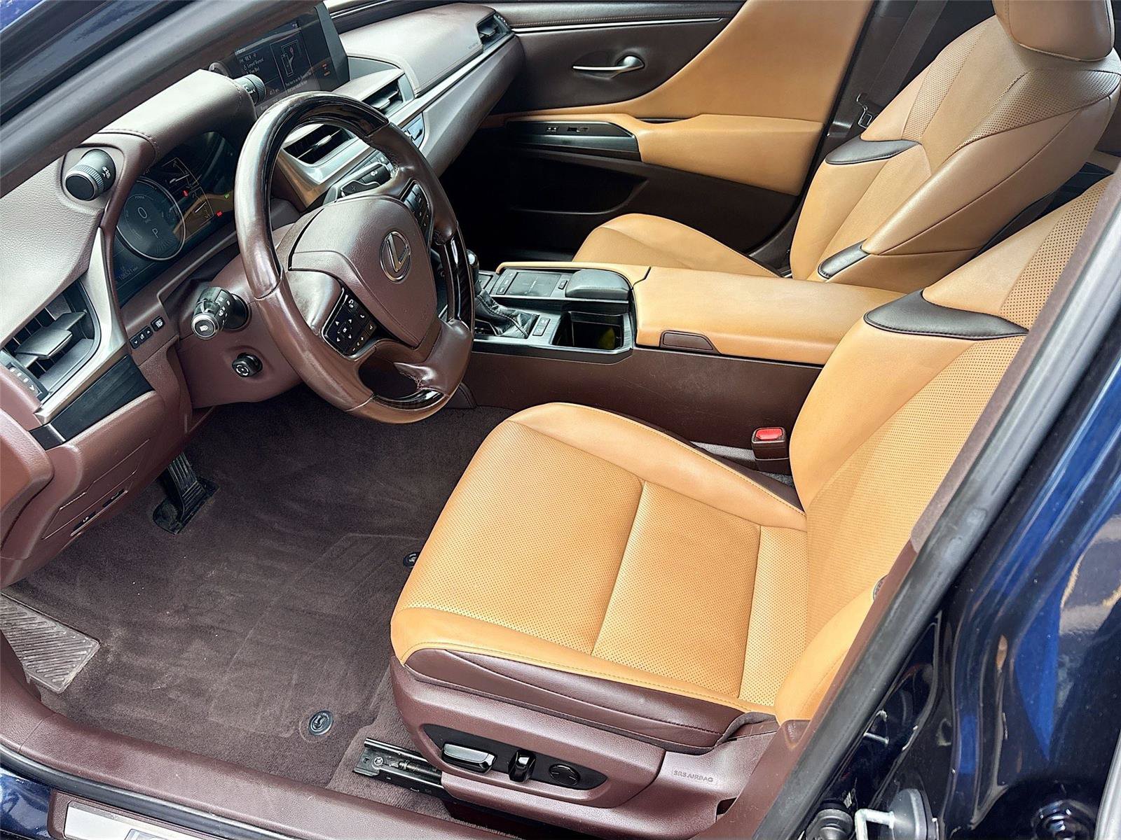 Used 2021 Lexus ES 300h w/ Premium Package FWD image 21