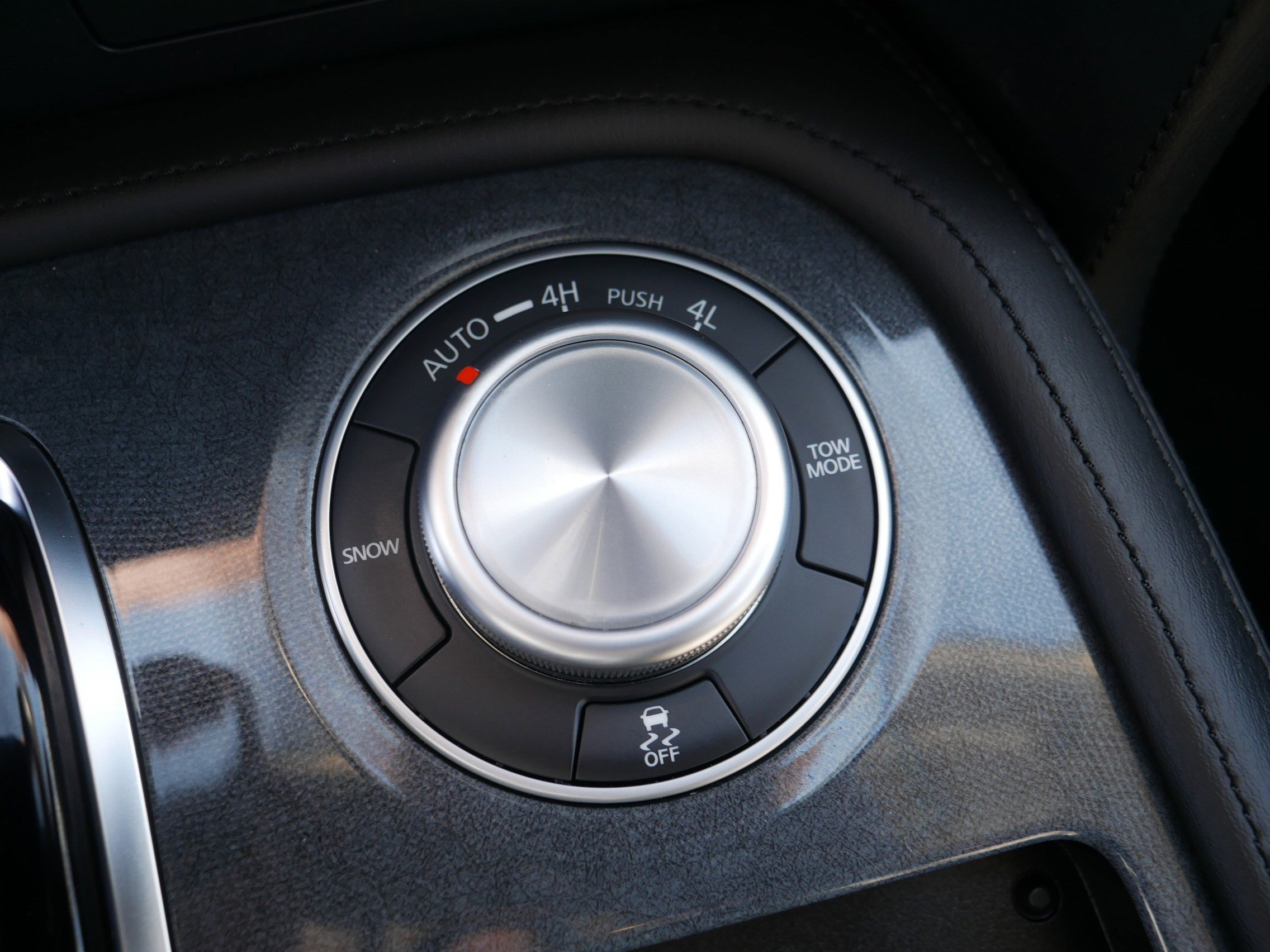 Certified 2024 Nissan Armada SV w/ Cargo Package image 32