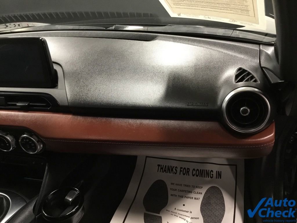 Used 2018 MAZDA MX-5 Miata RF Grand Touring image 39