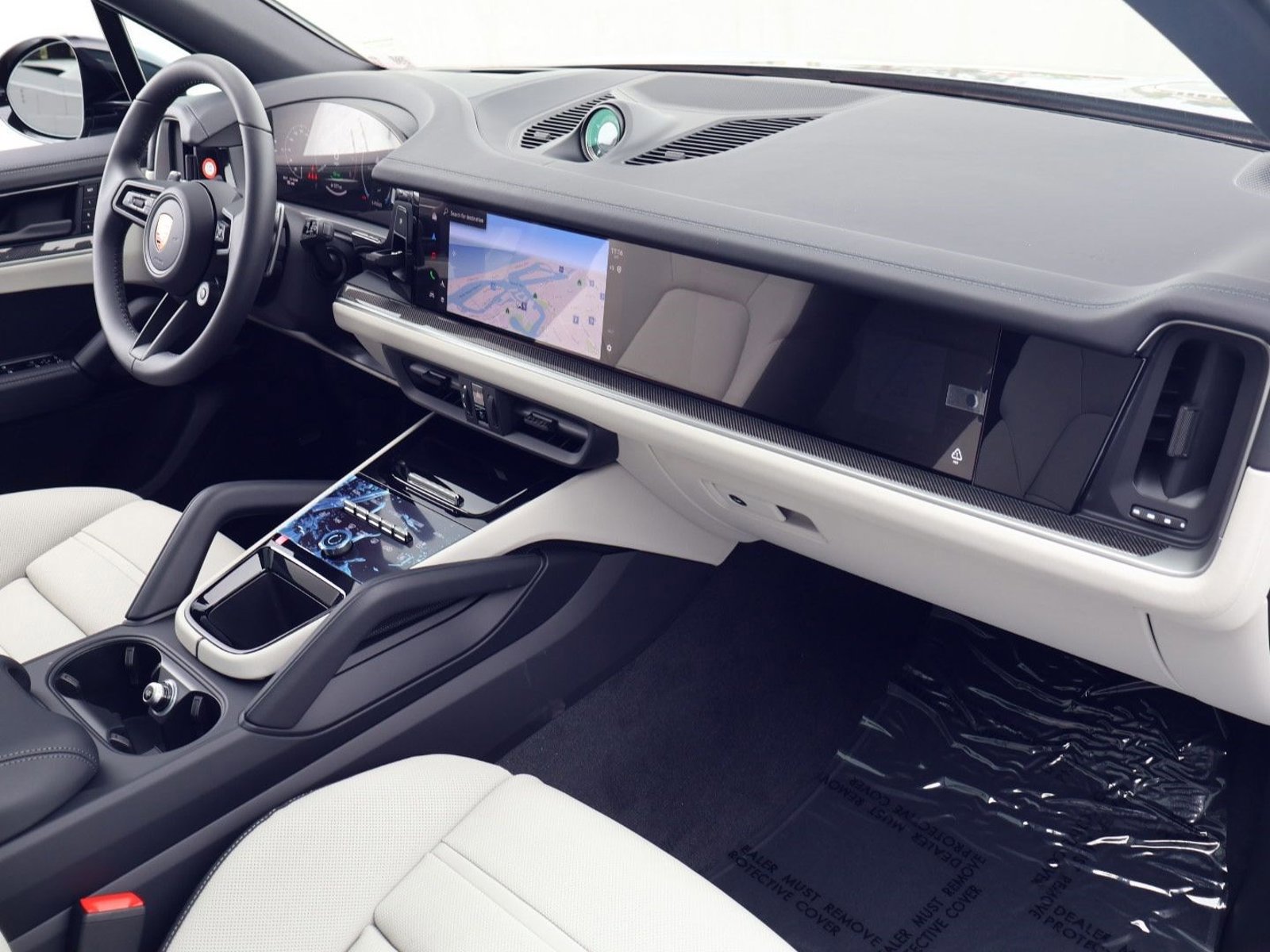 New 2026 Porsche Cayenne E-Hybrid AWD/4WD image 25