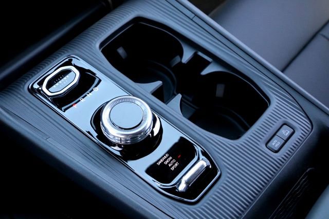 New 2026 Jeep Cherokee Limited AWD/4WD image 16