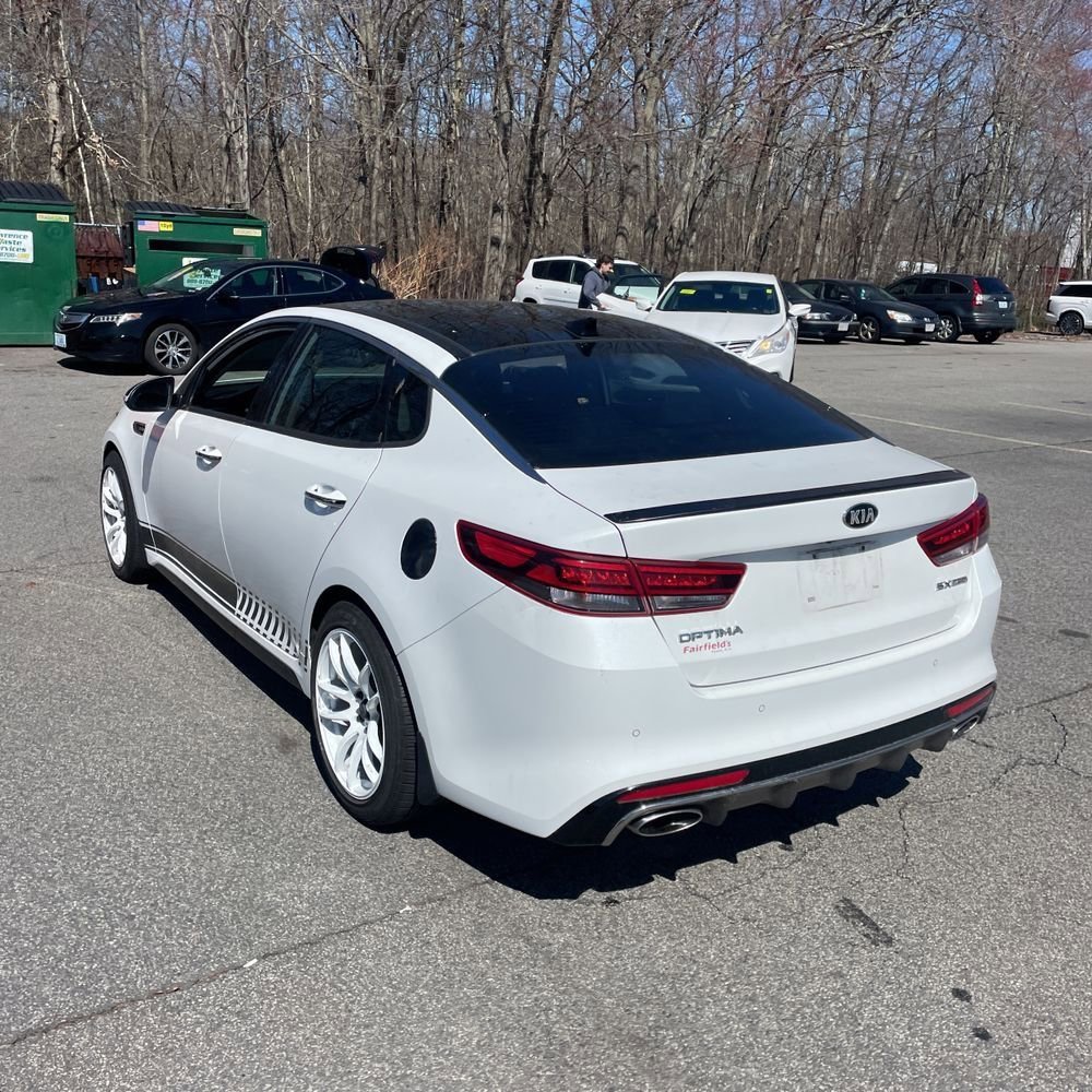 Used 2018 Kia Optima SX image 4