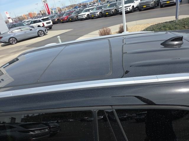 Used 2023 Toyota Highlander Platinum image 6