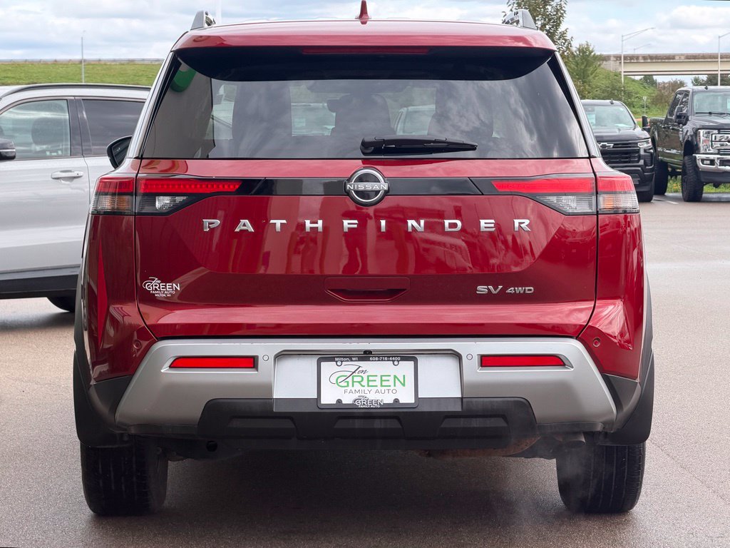 Used 2024 Nissan Pathfinder SV AWD/4WD image 9