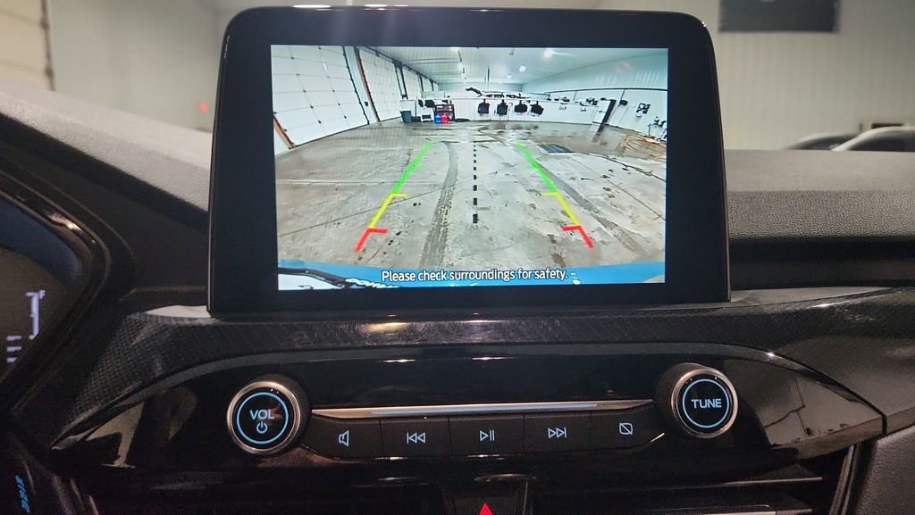 Used 2024 Ford Escape ST-Line Select w/ Class II Trailer Tow Package image 21