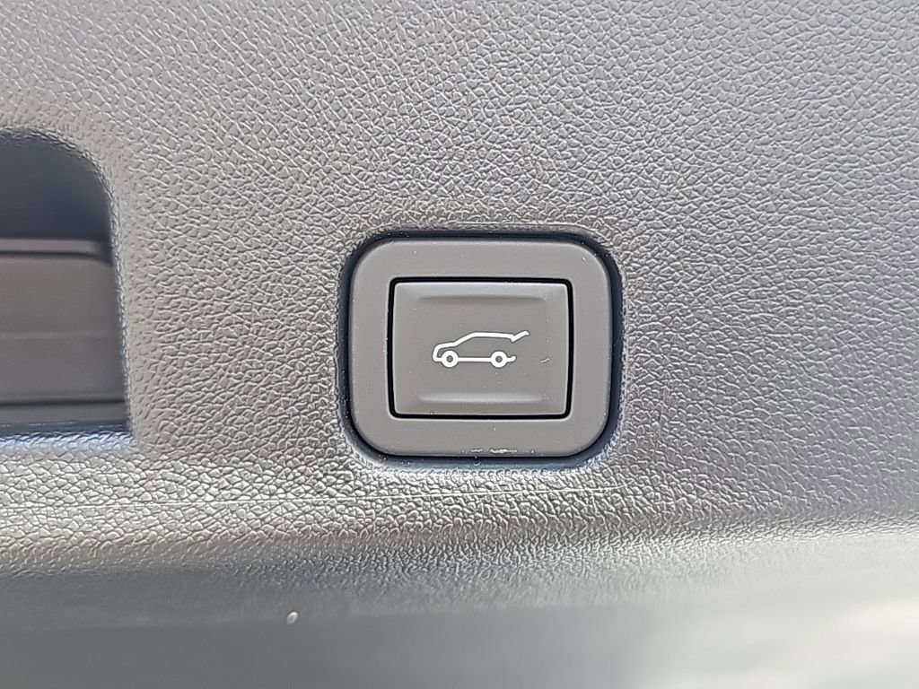 New 2026 Buick Enclave Sport Touring w/ Power Package image 9