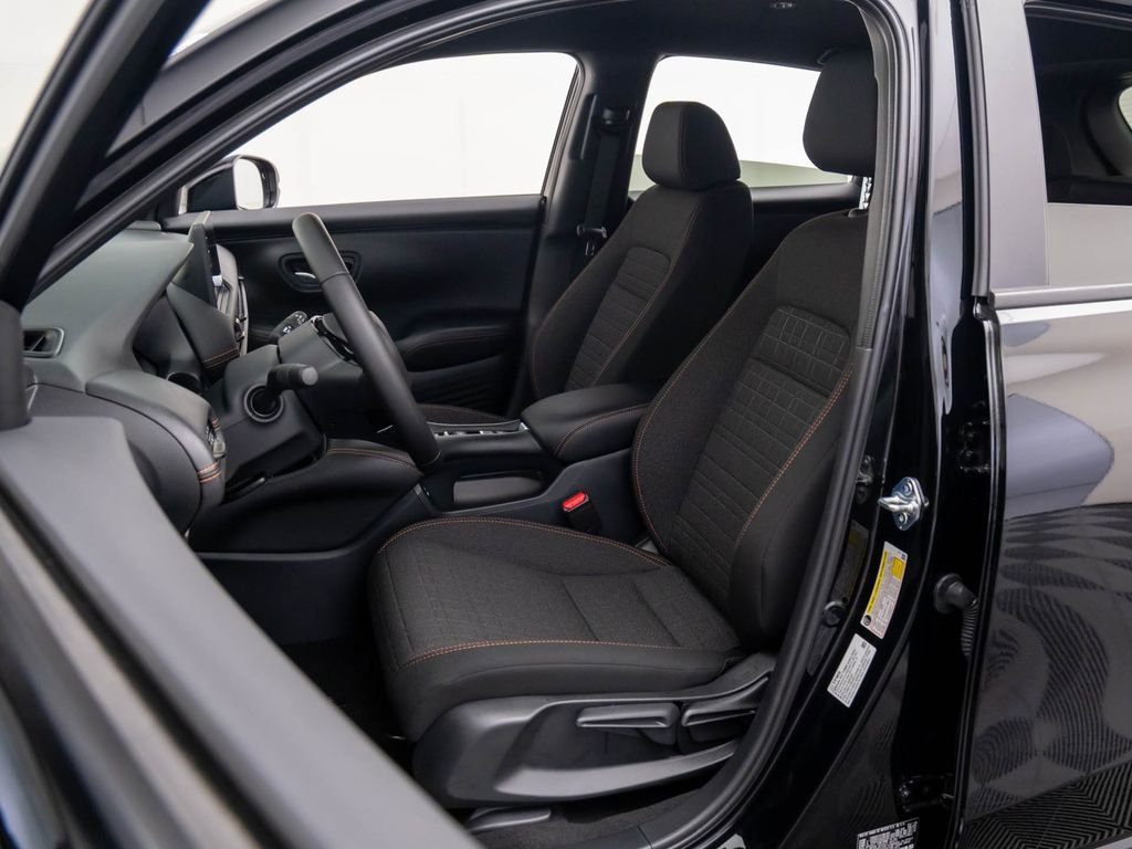 New 2026 Honda HR-V Sport image 16