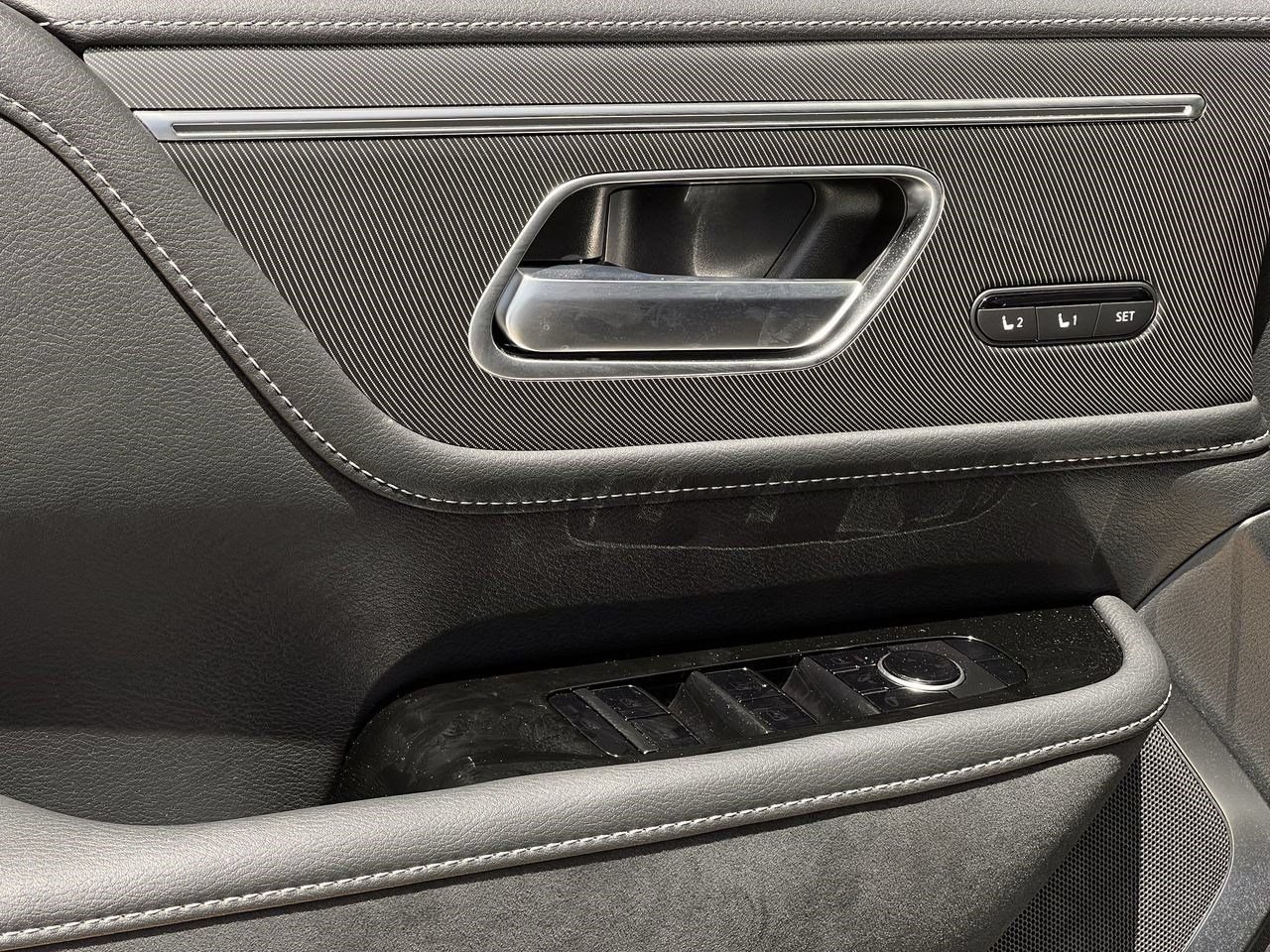 New 2027 INFINITI QX80 Luxe RWD image 19
