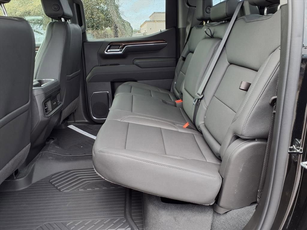 New 2026 Chevrolet Silverado 1500 LT AWD/4WD image 11