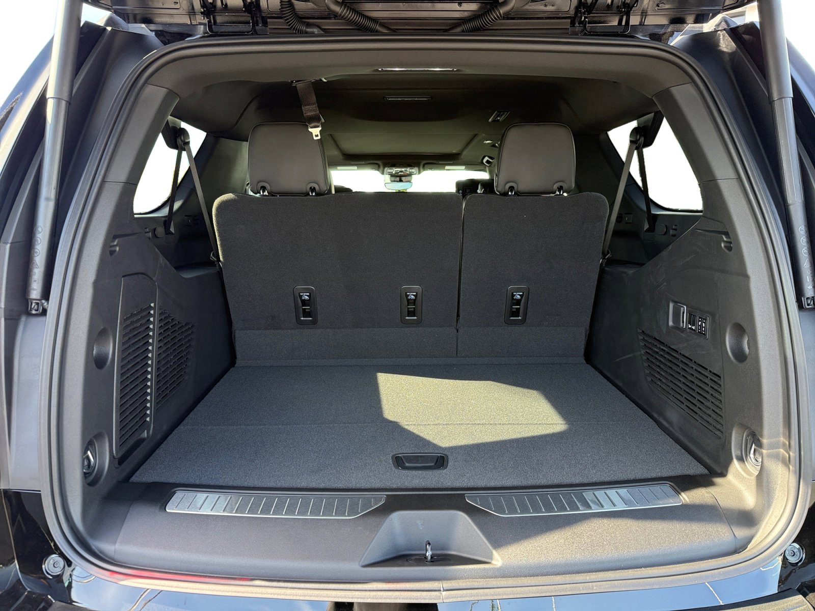 New 2026 GMC Yukon XL AT4 Ultimate image 17