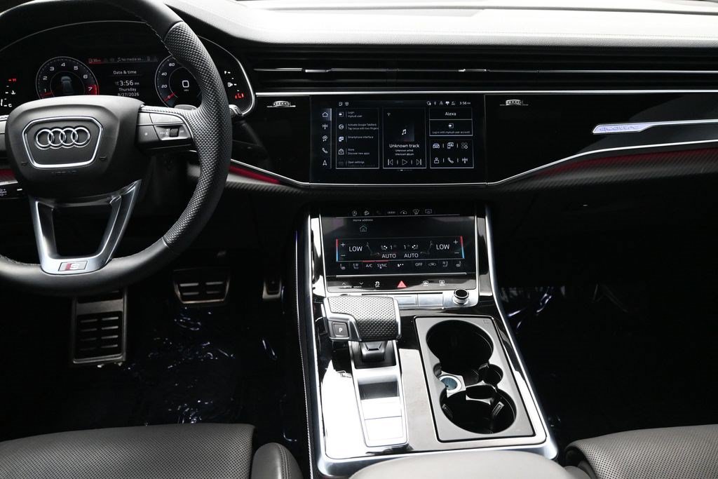 Used 2024 Audi SQ8 Prestige AWD/4WD image 12