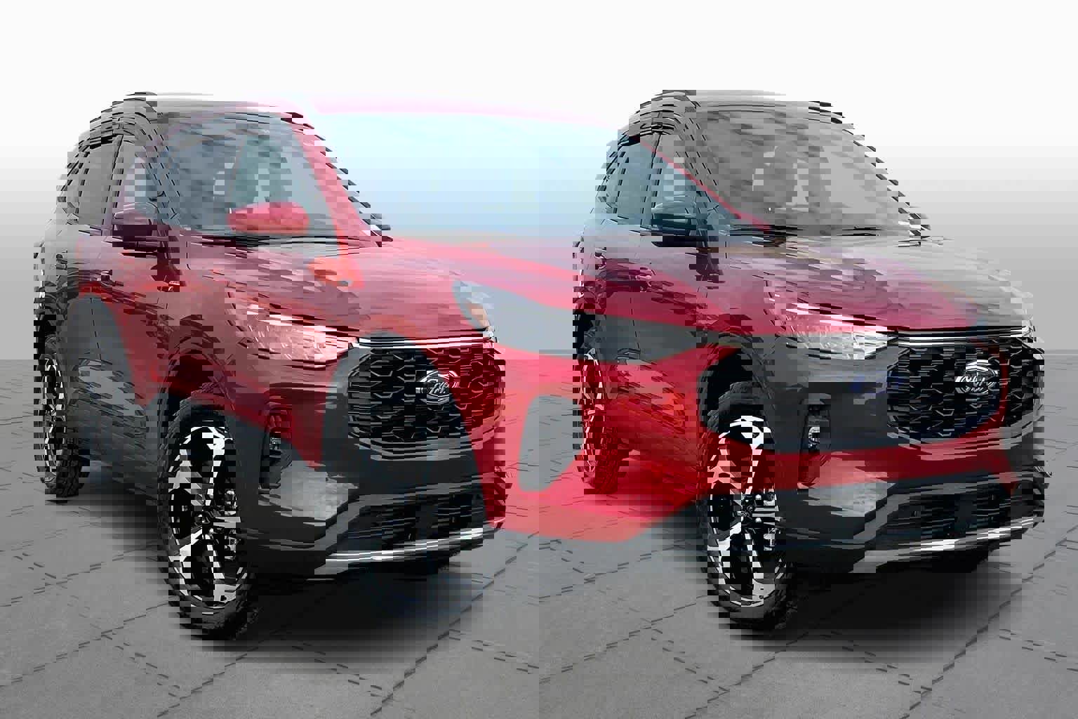 Certified 2025 Ford Escape ST-Line Select w/ Tech Pack #2 image 3