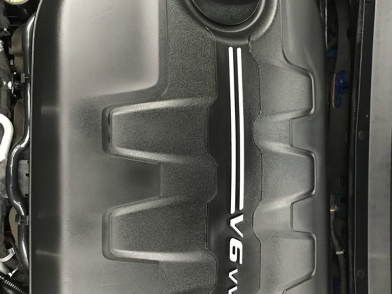 Used 2019 Jeep Cherokee Trailhawk w/ Comfort/Convenience Group image 19