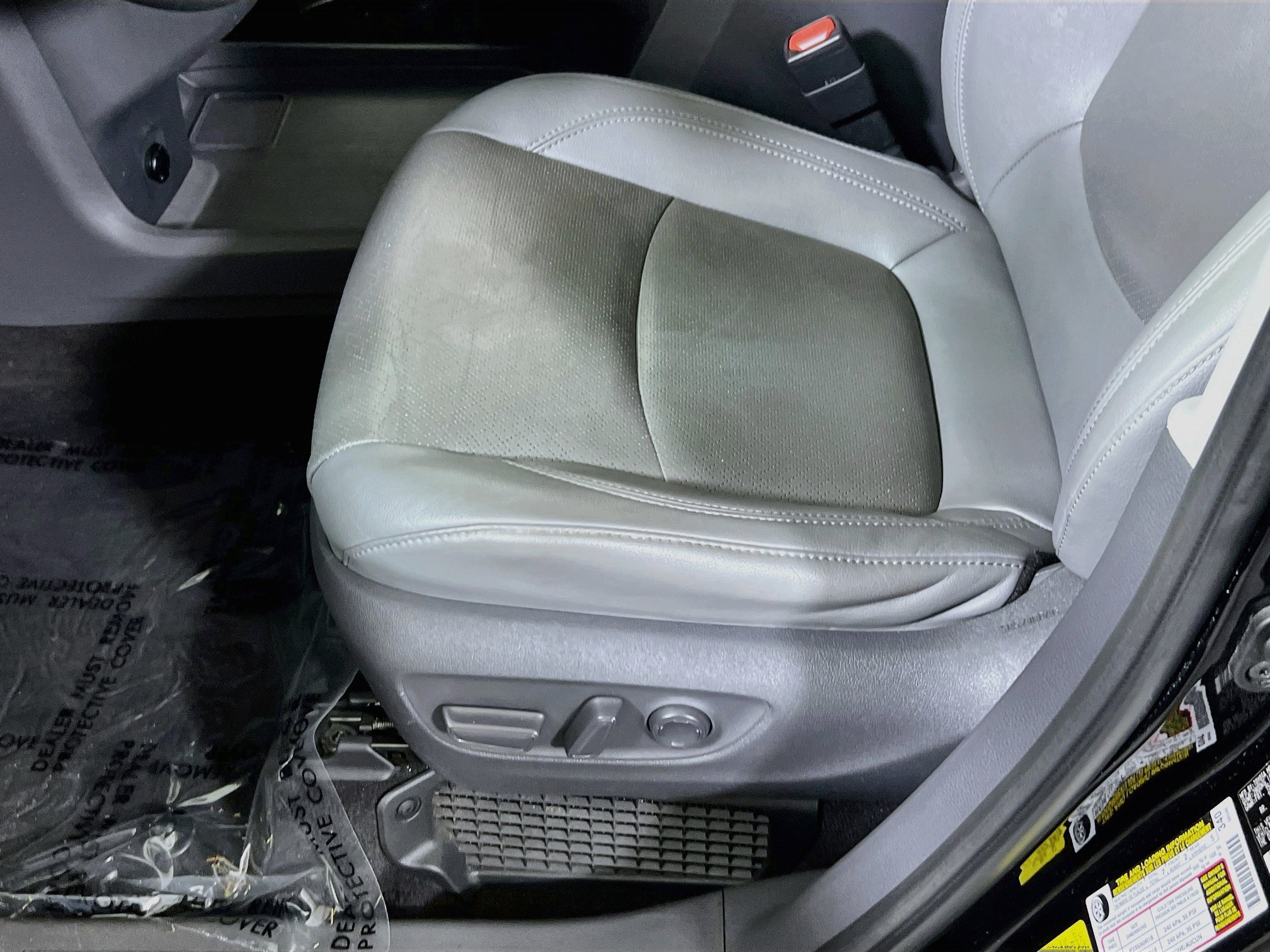Used 2021 Toyota Sienna Limited AWD/4WD image 18