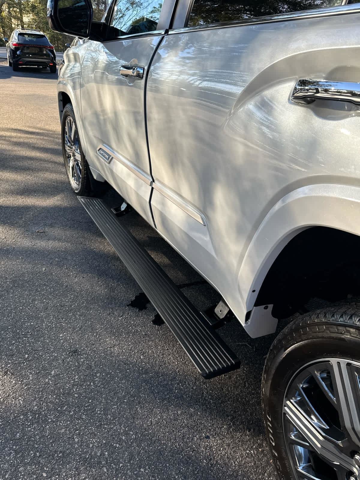 Used 2025 Toyota Sequoia Capstone image 22