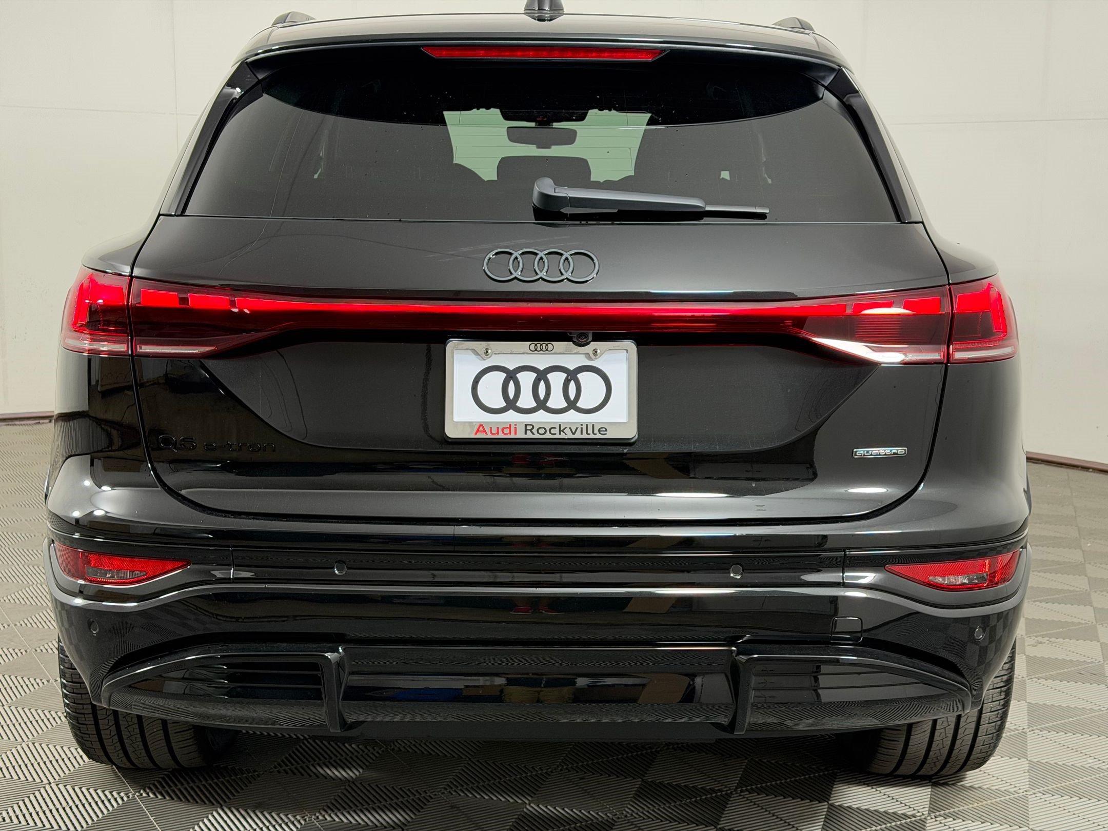 New 2027 Audi Q6 e-tron Premium Plus AWD/4WD image 10