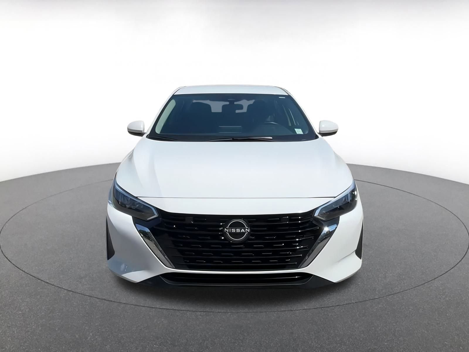 Used 2024 Nissan Sentra SV image 4