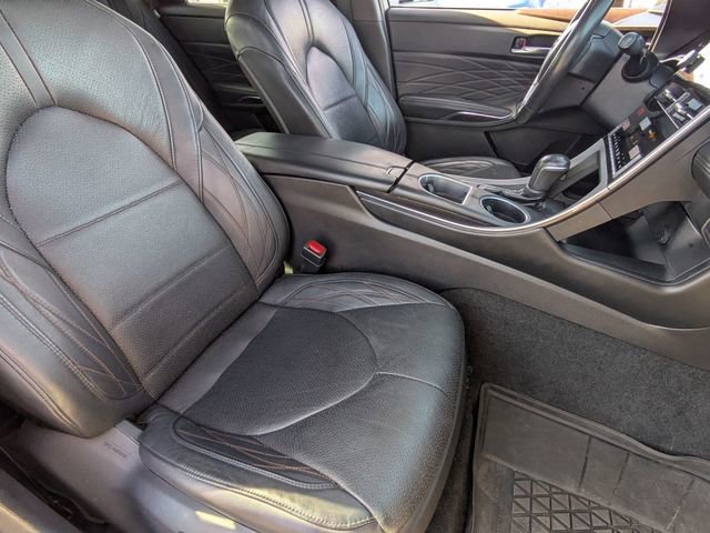 Used 2021 Toyota Avalon Limited w/ Advanced Safety Package FWD image 28