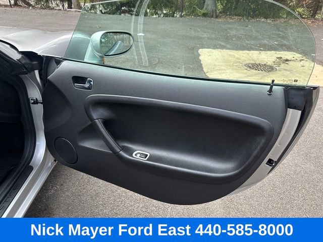 Used 2007 Pontiac Solstice Convertible w/ Premium Package RWD image 20