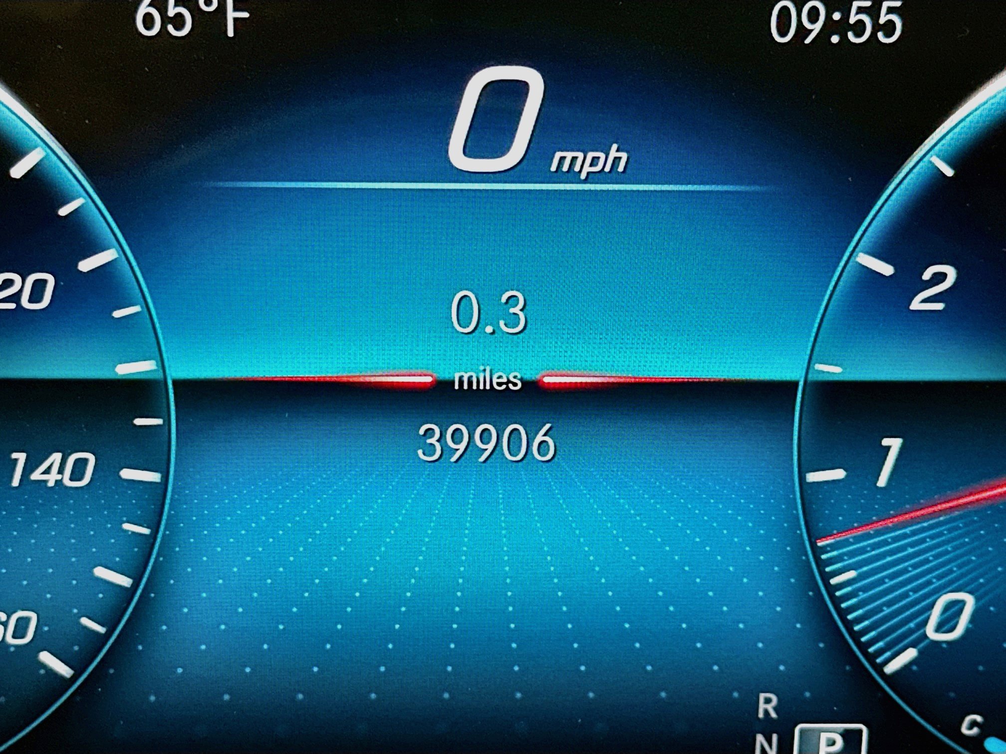 Used 2022 Mercedes-Benz GLB 250 4MATIC w/ Premium Package Lite image 19